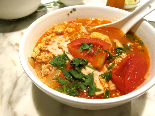 Hanoi tomato and Crab Noodle Soup
